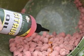 Dynamite Baits Evolution Oil  300 ml Citrus