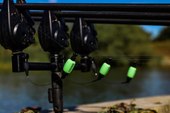 Fox Black Label Dumpy Bobbins Green (Swinger bobbin zelený)